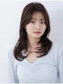 レイヤーカットアッシュブラウングレージュ