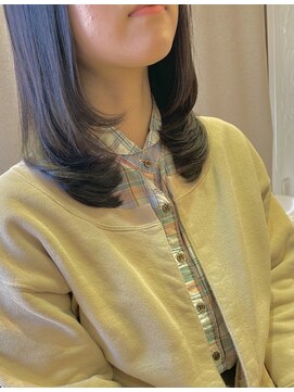 ハーティーモトヤワタ(hearty MOTOYAWATA) ミディアム×レイヤースタイル