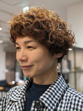 ケーオーエスビューティー(K O S beauty) クルクルパーマのオン眉マッシュ！