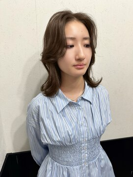 ラグナ(LAGUNA) くびレイヤー/ブリーチなし/ミルクティーベージュ/ミディアム/