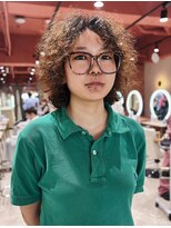 ヘアーアンドメイク ビス(HAIR&MAKE bis) ハードパーマ アフロパーマ 海外風パーマ【kotomi】
