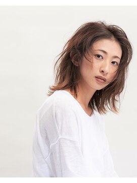 ルフュージュ(Refuge) 大人の抜け感ミディ [大宮美容室]/ラフ/波巻き/ふんわりカール