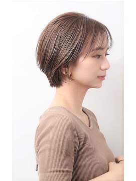 リアン(lien) 〈lien.相楽顕〉耳かけショート/フォギーベージュ/イメチェン