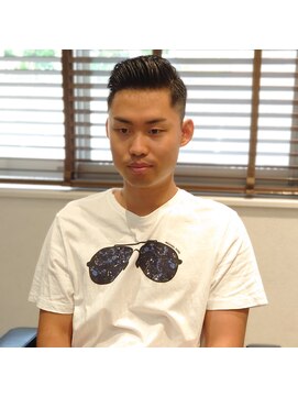 ブルートバーバーショップ(BLUET Barber Shop) ビジネスフェードスタイル