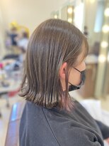 ボナ ヘアー(bona.hair) 切りっぱなし×インナーカラー