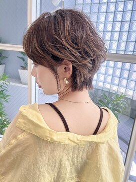 ミリア(MILIA) 20代30代40代マッシュショートボブ