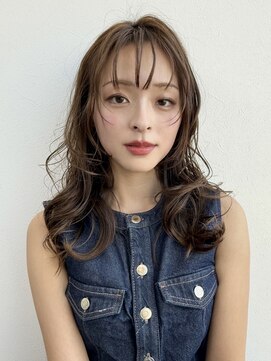 ディーエックス ウエスト(Dxxxx WEST) レイヤーカット イルミナカラー 透明感カラー ベージュカラー