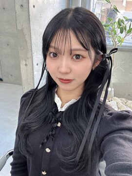 ヒン(HIN) ヌーディーブラックカラー&レイヤーカット