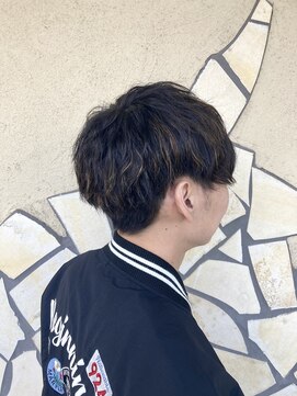 フェリーク ウジヤマダ(feerique UJIYAMADA) 波巻きパーマ+ハイライトカラー/デザインパーマ・メンズパーマ