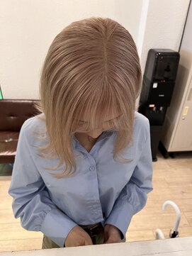 ノエ 心斎橋(Noe) ブリーチ2回ミルクティーベージュ