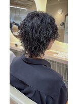 キャンバス バイ ネオリーブ 横浜西口(Canvas by neo.)&nbsp;横浜★ウルフカットのツイストスパイラルパーマ