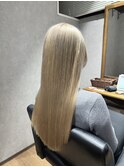 ハイトーンホワイトブロンド