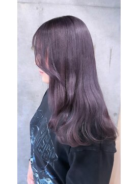 カリーナコークス 原宿 渋谷(Carina COKETH) 透明感抜群ブリーチありのラベンダーグレージュ