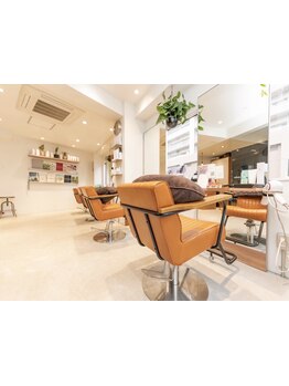 リラックスできる上質なプライベート空間×マンツーマン接客でリピーター続出★[調布/髪質改善/大人女子]