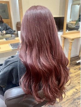 リル(Lil)の写真/通い続けやすい価格で、髪に優しく。オーガニックカラー＆デザインカラーの実力派サロン。