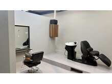 ヒルズ 小郡(Hills)の雰囲気（ゆったりくつろげるシャンプー台を完備☆ヘッドスパ/頭皮ケア）