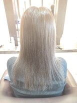 アンダウ(ANDEW)&nbsp;大人女子ミディアムボブ縮毛矯正