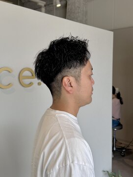 イース(ece.) ツイストパーマ
