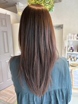 ココシア(Cocosia)&nbsp;レイヤーカット×グラデーションオリーブアッシュカラー
