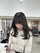 ニュイアン(nuian)&nbsp;dark olive greige
