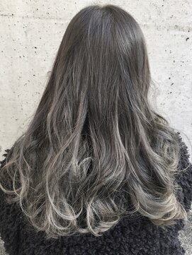 ロエナ(ROENA) 外国人風ハイライト