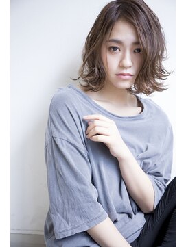 アンルポン(un.le.pont) 【un le pont】くせ毛風×切りっぱなしボブ