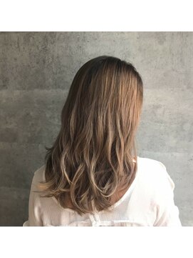 リンドヘアー アンド アイラッシュ(LINDO) LINDO　ライトベージュ
