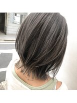 トルネード(TORNADO)&nbsp;外国人風ウルフボブ ロブ ハイライトバレイヤージュ グレージュ