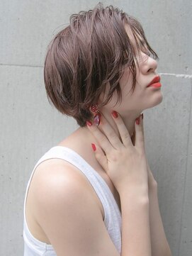 ルティア(Lutia) 大人可愛いハンサムショート