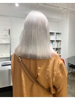 ディーカヘアーセンダイ(Di KA HAIR sendai)&nbsp;white color