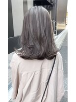 アップ(A+hair) グレージュハイライト_脱白髪染めハイライト_ケアブリーチ