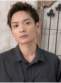 グレージュカラー小顔ハンサム耳だしベリーショートM上尾