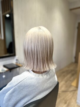 アンプ(amp) 切りっぱなしボブ