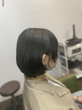 バース(BirtH) 顔周りレイヤーボブ