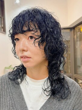 ナループロアオハナ(Nalu pu loa ohana) ウルフパーマ/パーマ/レイヤーパーマ/くるくるパーマ/表参道