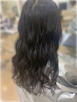 ルース 可児店(luz)&nbsp;レディースロングパーマスタイル