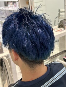 ヘアーアンドメイク ニューヨークニューヨーク 姫路店(Hair&Make NYNY) アップバング×ブルーカラー