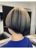 グランドール(Grandoll)&nbsp;メリハリカラーで遊ぶショートスタイル