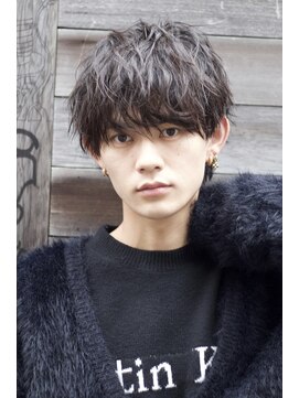 ヴェイン 渋谷(vain) メンズ渋谷アップバングフェザーカットパーマ人気k