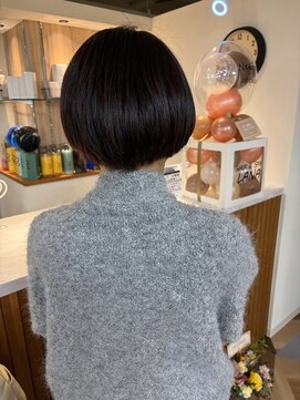 ラナ(LANA) マッシュ/女性ショート/縮毛矯正/グレージュ