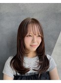春のトレンドカラー レイヤーカット