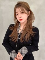 ロンドアリシア 金山(Lond Alexia) ハッシュレイヤー×ベージュ