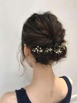 コム(com by neolive) かすみ草アレンジ2