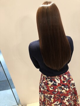 グランドライン(GRAND LINE) 《GRANDLINE》美髪ロングレイヤー 天使の輪