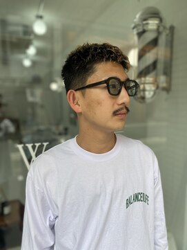 ウェルネス(Wellness) 【ウェルネスバーバーショップ】ビジネスフェードカット
