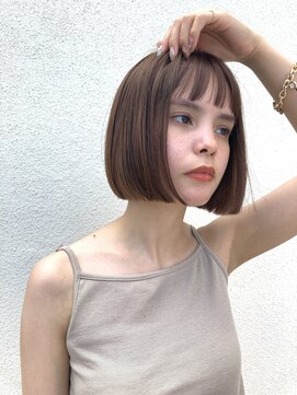 シーバイトリコ 市川(SEA by tricot) ベージュ切りっぱなしボブ