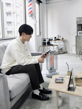 シンディ(Shindy) センターパート×ワンカールパーマ