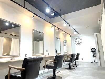 アークヘアービヨンド 柳津店(Arc hair BEYOND)