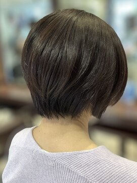 タヤ 経堂店(TAYA) ふんわりひし形ショートボブ