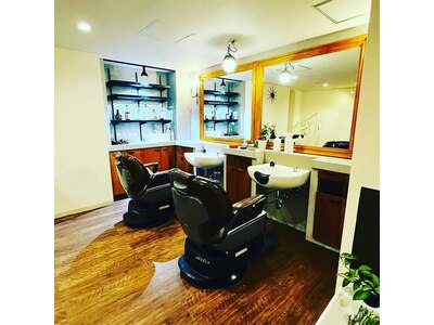 ビューティーアンドバーバーサワーズ(Beauty&Barber SAWAS)